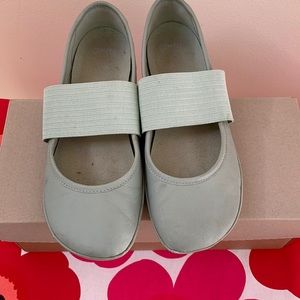 Camper Right Nina Ballet flat